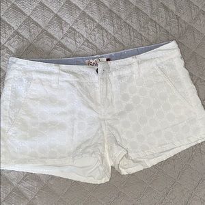 Juniors White lace shorts